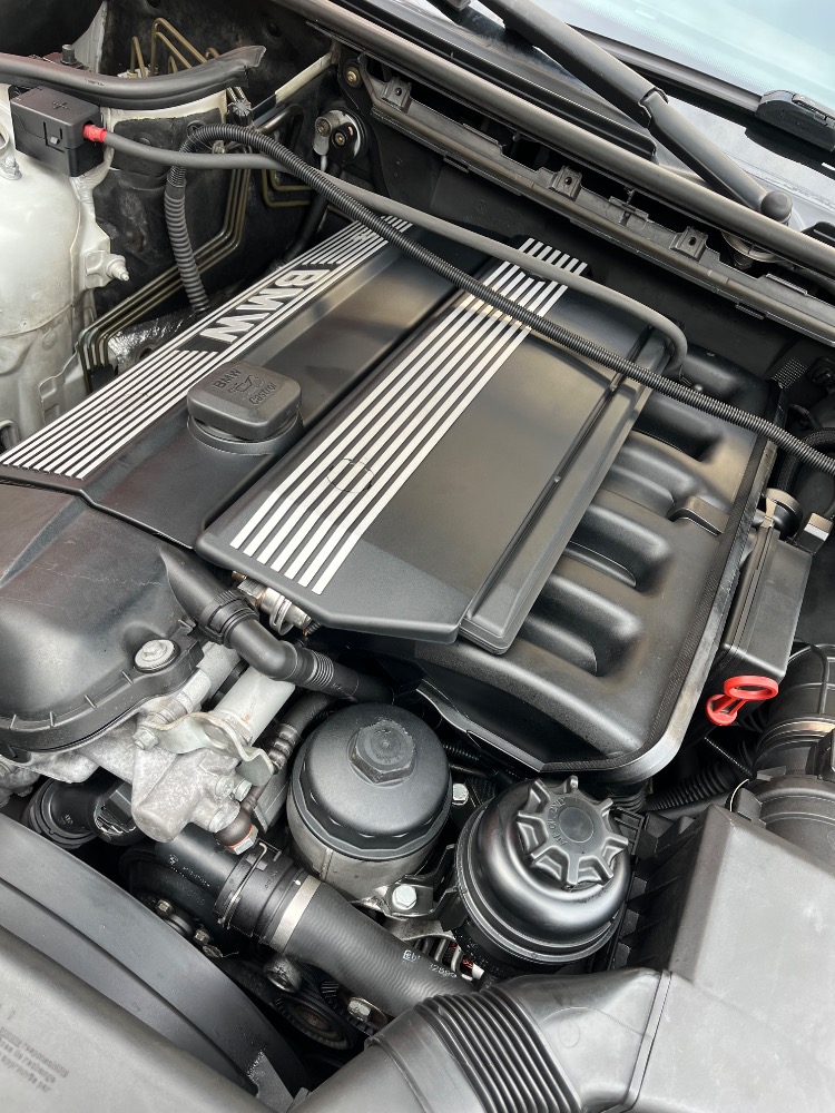 Mobilní čištění auta suchým ledem